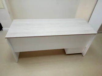 Стол прямой Deka ЛДСП каркас 75.06.16 Дуб Сантана светлый/Белый