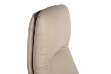 Кресло руководителя RV DESIGN Batisto Cветло-бежевый