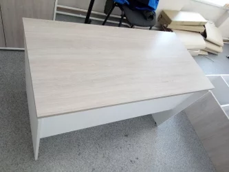 Стол прямой Deka ЛДСП каркас 75.06.12 Дуб Сантана светлый/Белый