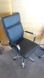 Кресло руководителя Riva 6003-1 Черный