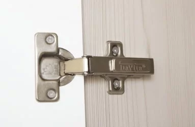 Шкаф-пенал Венеция 32.16 Сосна Астрид Ваниль