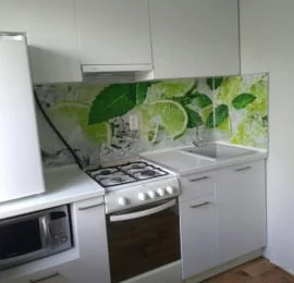 Глянцевый фартук (КОМПОЗИТ) KM 19