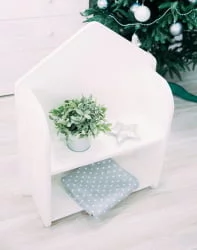 Полочка домик белый