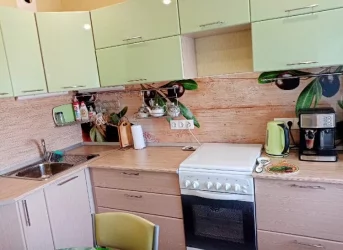 Глянцевый фартук (КОМПОЗИТ) KM 52