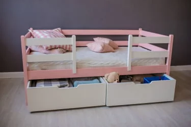 Детская кровать от 3 до 7 лет RooRoom VK-11р Розовая