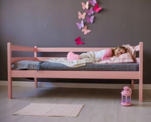 Детская кровать от 3 до 7 лет RooRoom VK-11р Розовая