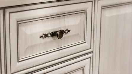 Комод в спальню Габриэлла 06.65 Вудлайн кремовый Аруша венге