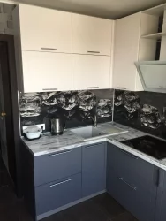 Глянцевый фартук (КОМПОЗИТ) КМ 26 / KM