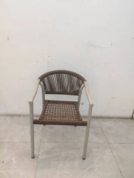 Стул Syna коричневый бежевые ножки