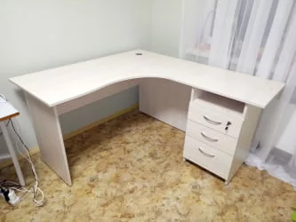 Стол эргономичный правый Рубин 40.47