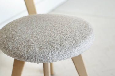 Детский стол Единорожка MK-0020 Белое дерево/белый (плюш)