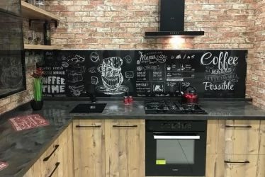 Глянцевый фартук (КОМПОЗИТ) КМ 33 / KM