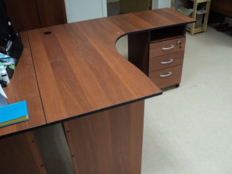 Тумба приставная с замком 41.58