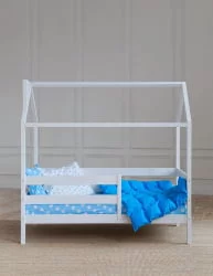 Детская кровать белый