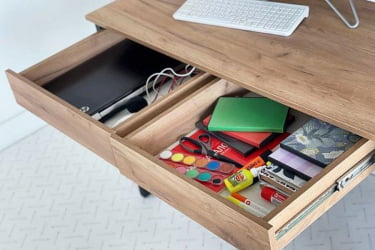 Письменный стол с ящиками SMU-01 белое дерево/белый муар