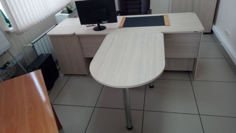 Брифинг-приставка Glassy 2.10 Туя_1