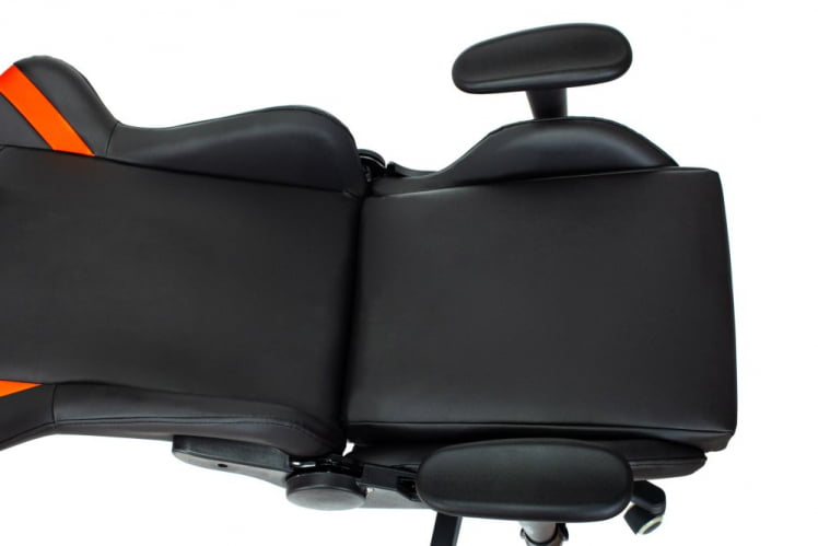 Кресло игровое ZOMBIE FORMULA RED_8