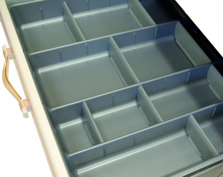 Стол с 3 ящиками (с системой плавного закрывания) Милана 23.92 Сосна Астрид/Ваниль_3