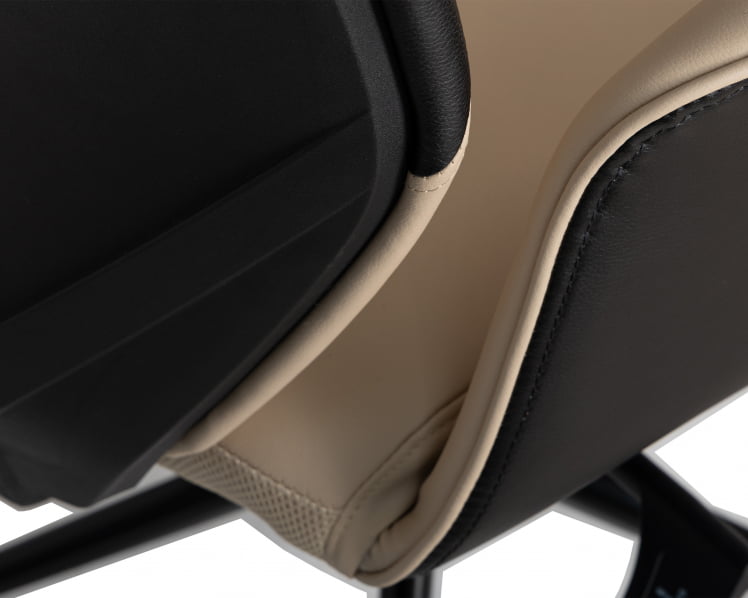 Офисное кресло для руководителей DOBRIN MAXWELL (кремово-черный)_6