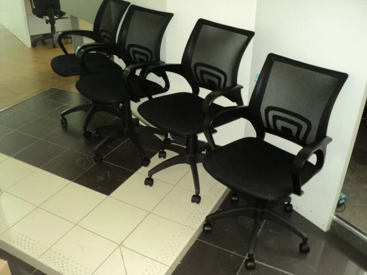 Кресло офисное Бюрократ CH-695N/BLACK_6