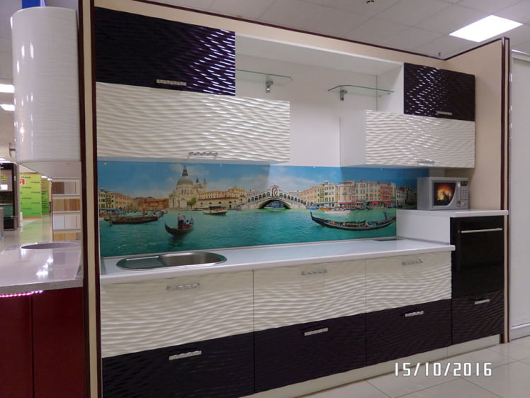 Глянцевый фартук (КОМПОЗИТ) KM 41_3