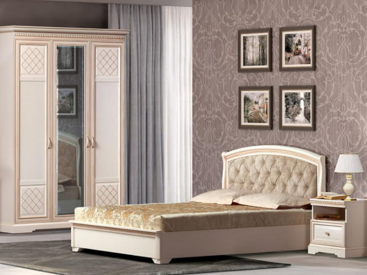 Шкаф трехдверный Парма 800 Кремовый белый Патина_3