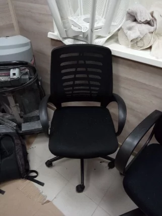 Кресло офисное Ирис TW-11 Черное_5