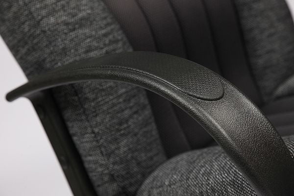 Кресло руководителя СН833 серый 207/12_3