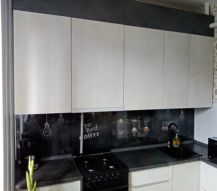 Глянцевый фартук (КОМПОЗИТ) KM 114_3