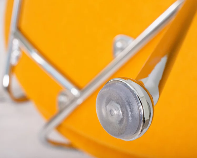 Кресло дизайнерское DOBRIN EMILY Желтая ткань AF13_8