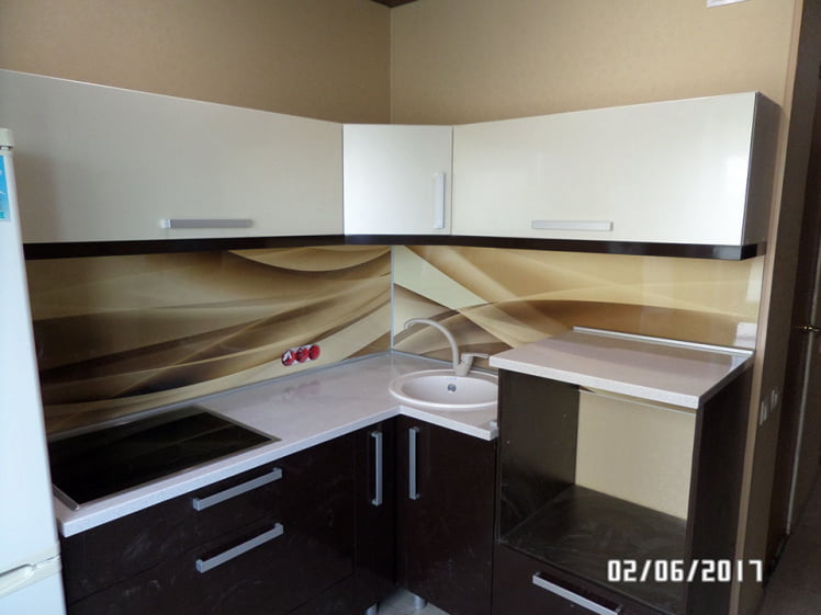 Глянцевый фартук (КОМПОЗИТ) KM 36_3